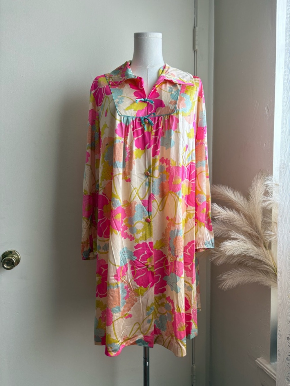 vanity fair 70s vintage floral collared gown dress